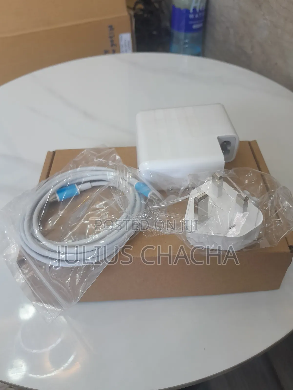 Macbook Adapter