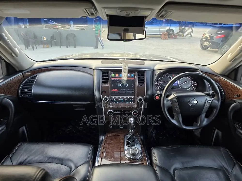 Nissan Patrol 2018 Gray