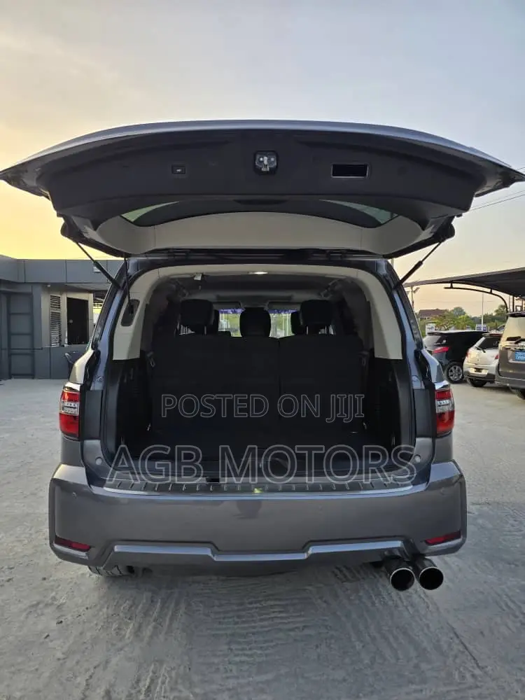 Nissan Patrol 2018 Gray