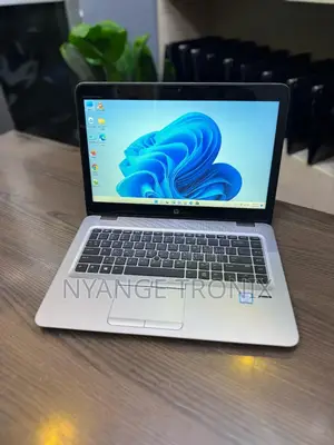 Laptop HP EliteBook 840 G3 8GB Intel Core I5 SSD 256GB