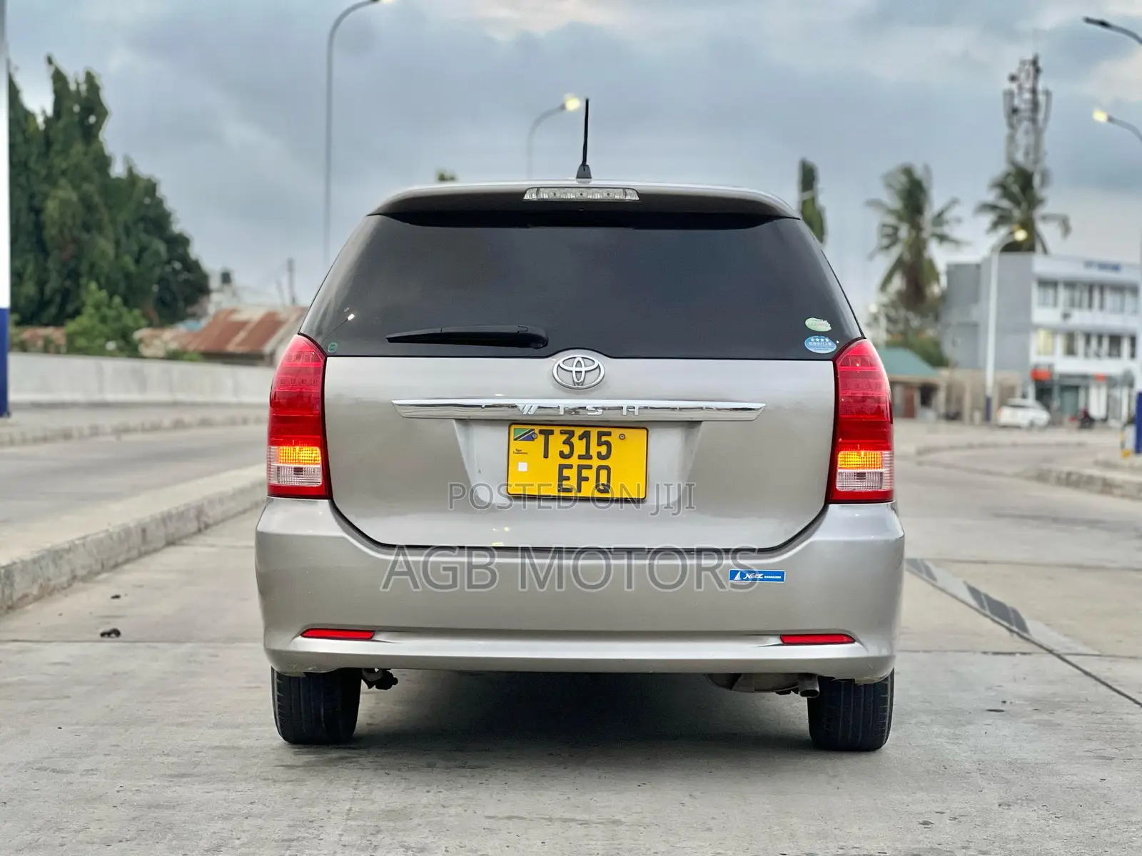 Toyota Wish 2005 Silver