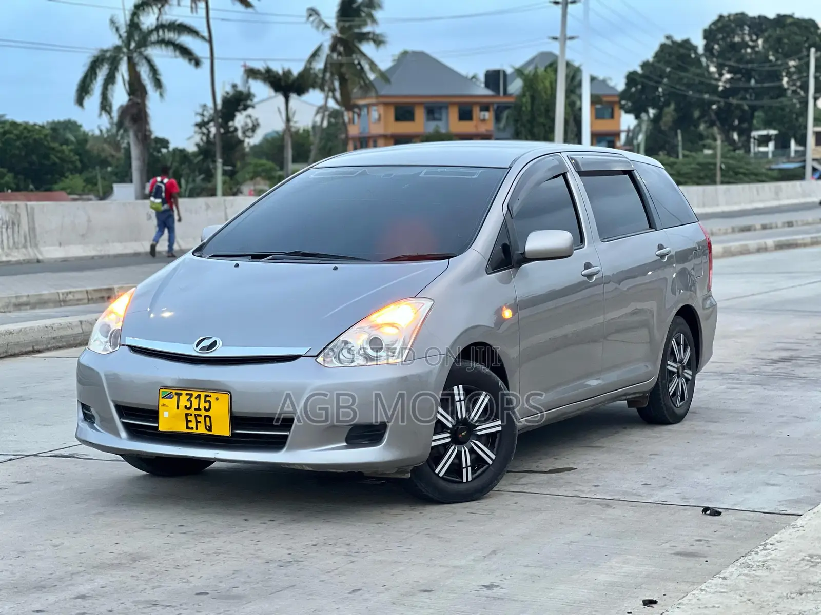 Toyota Wish 2005 Silver