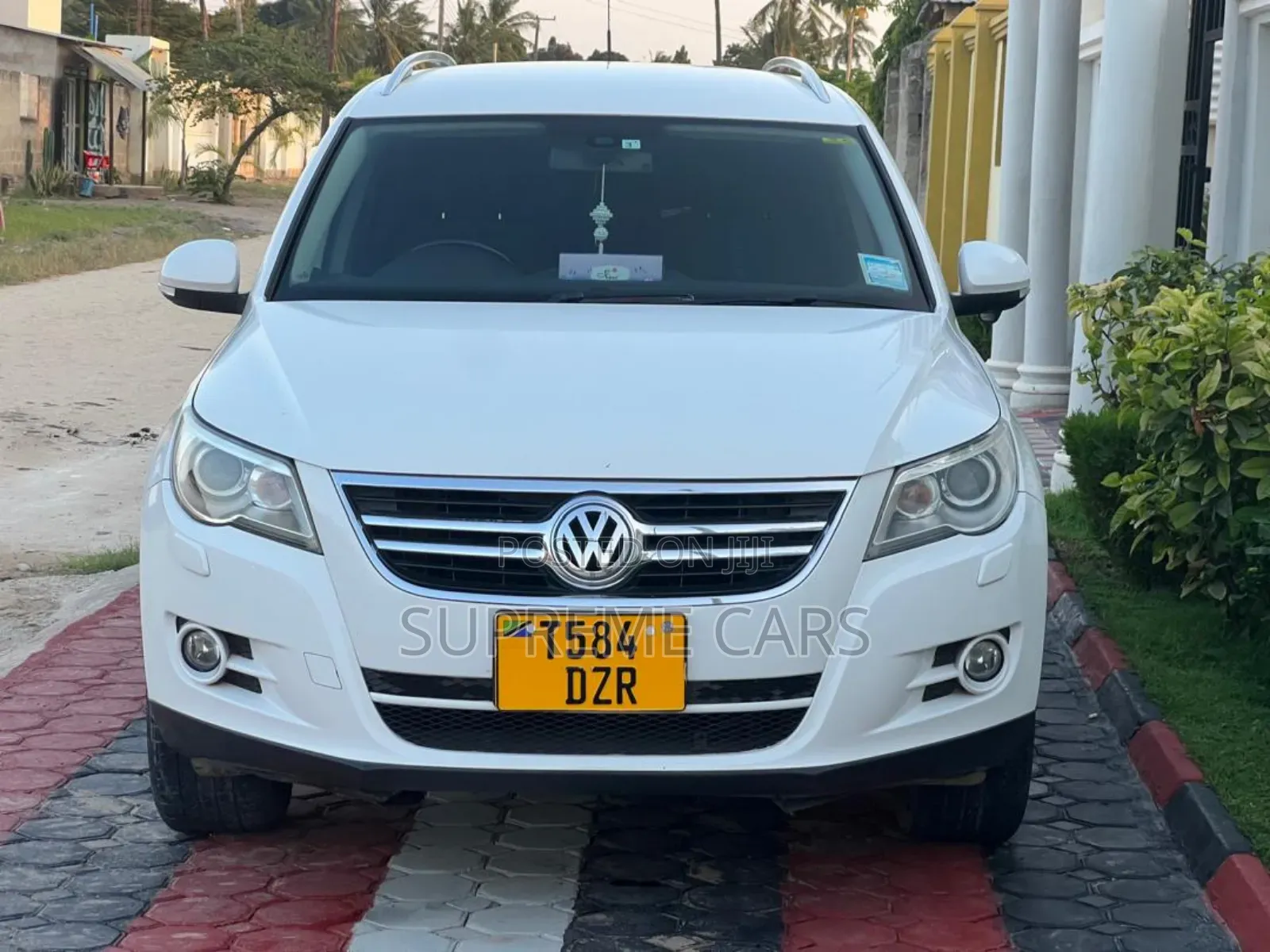 Volkswagen Tiguan 2012 White