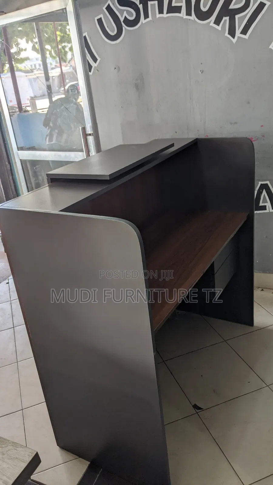 Reception Desk 120cm X 60cm