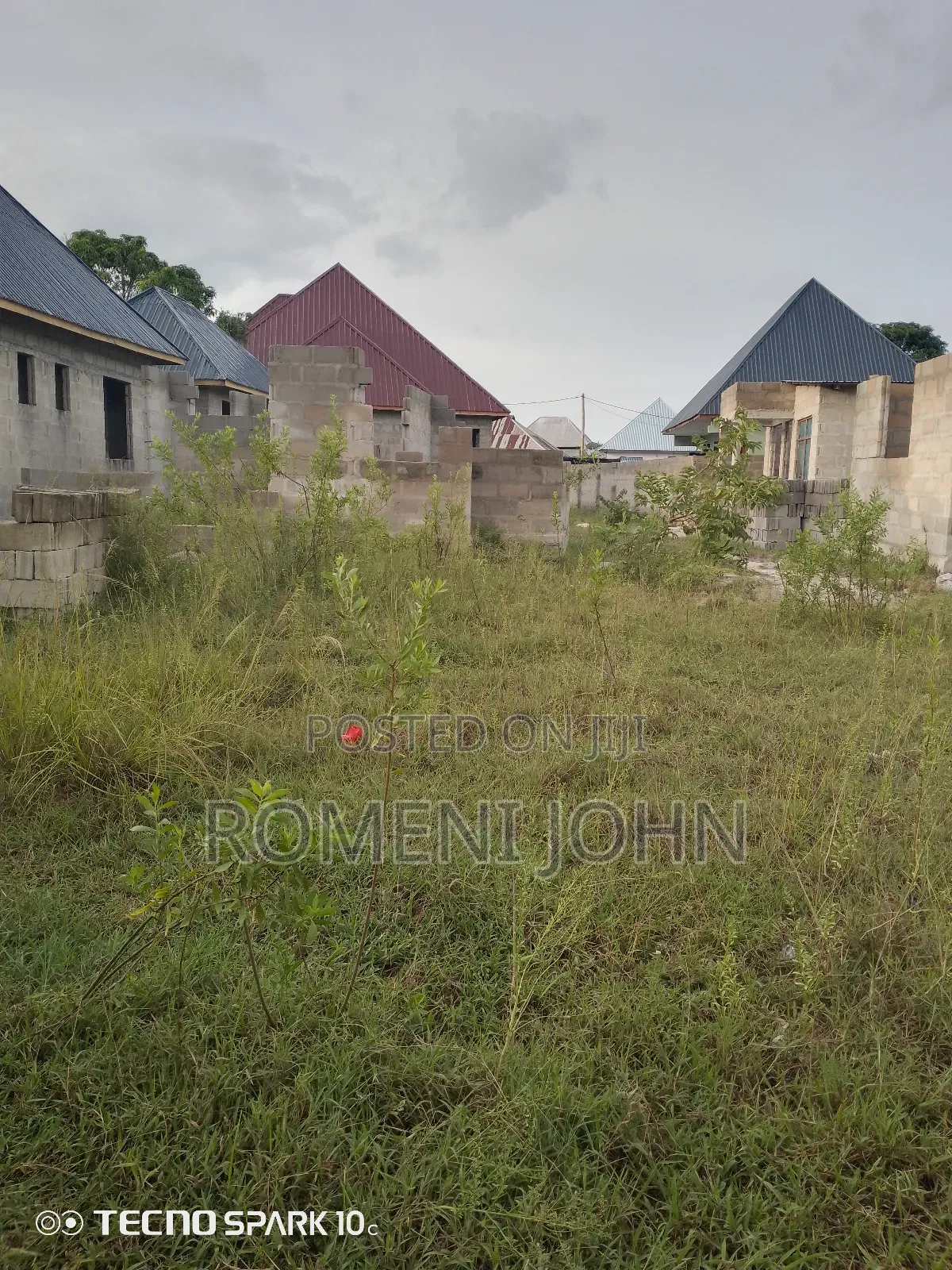 Kiwanja Kizuri Kinauzwa Milioni 3.5 Ukonga Majohe Rada.