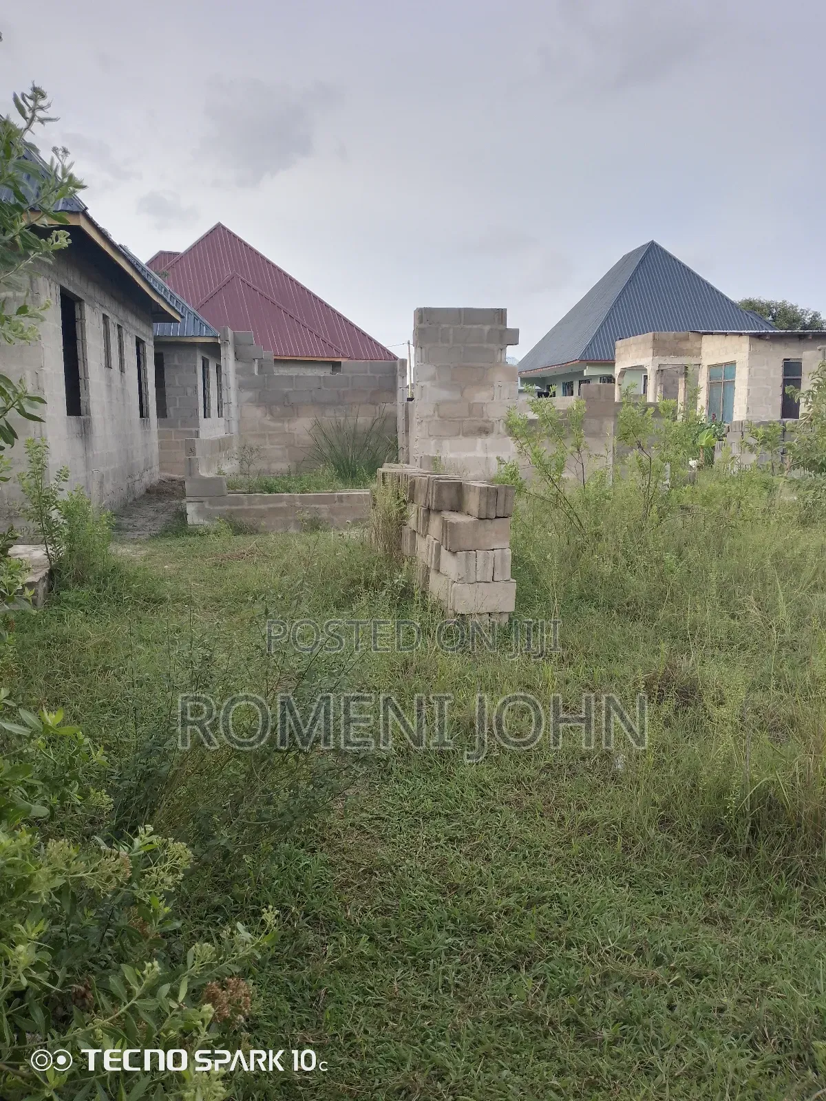 Kiwanja Kizuri Kinauzwa Milioni 3.5 Ukonga Majohe Rada.