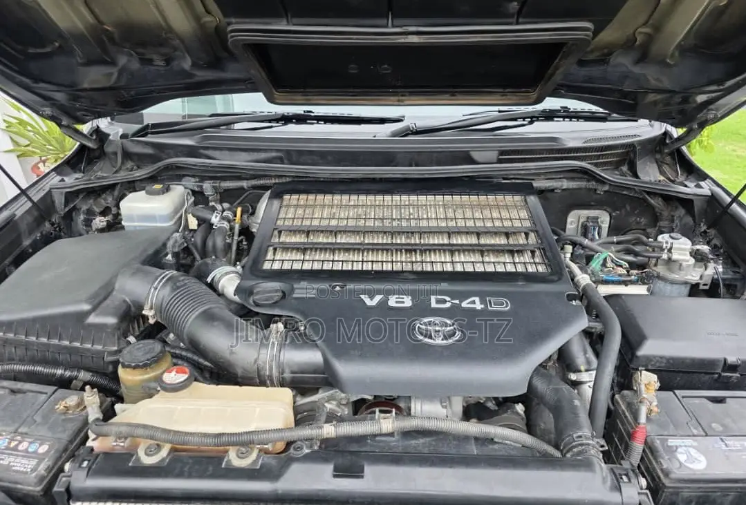 Toyota Land Cruiser 2015 Black