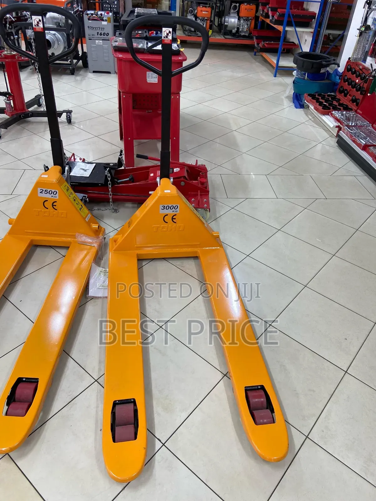 Toho Hand Pallet Truck 3 Ton Capacity