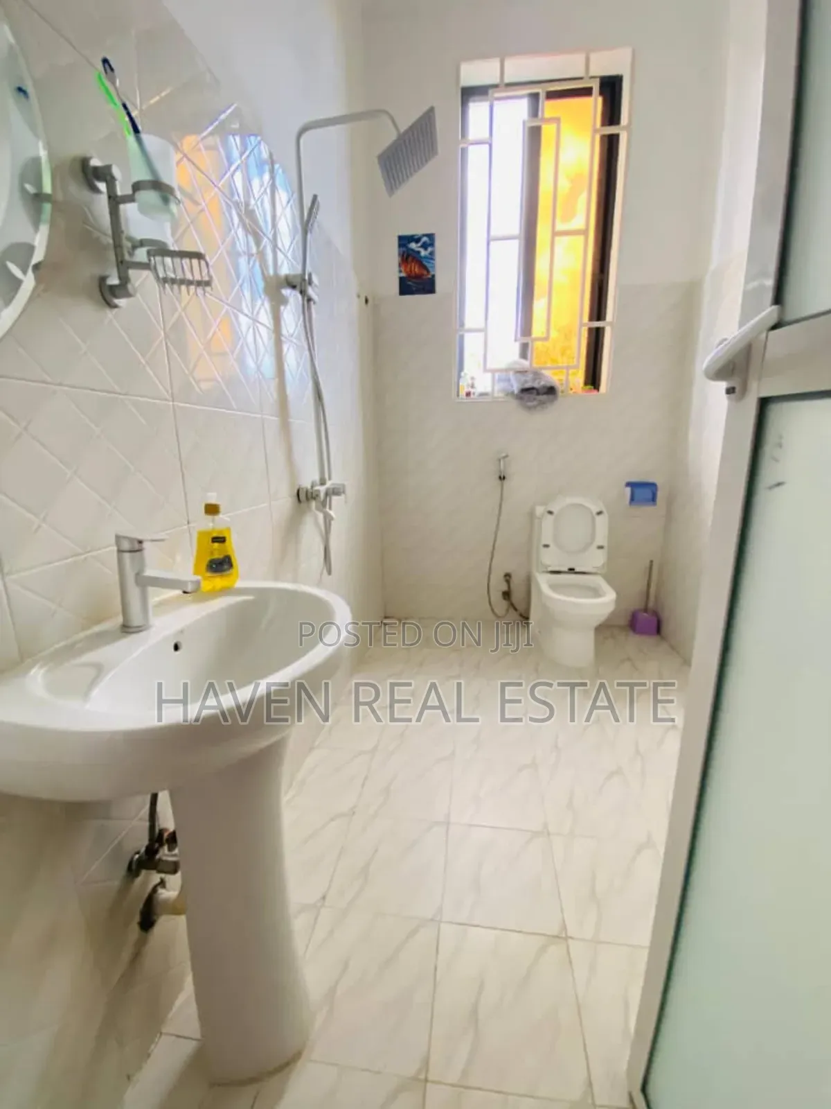 Furnished 10bdrm House in Kigamboni for sale