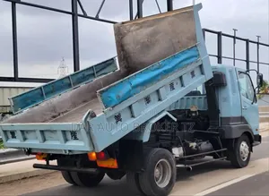 Mitsubishi Fuso Tipper