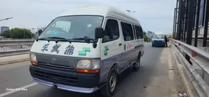 Toyota HiAce 2002 White