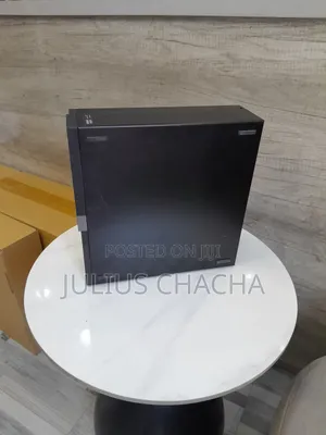 Desktop Computer Dell OptiPlex 7070 8GB Intel Core i7 HDD 500GB