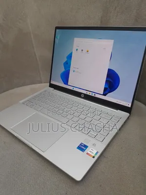 New Laptop HP Pavilion 14 16GB Intel Core I7 SSD 512GB