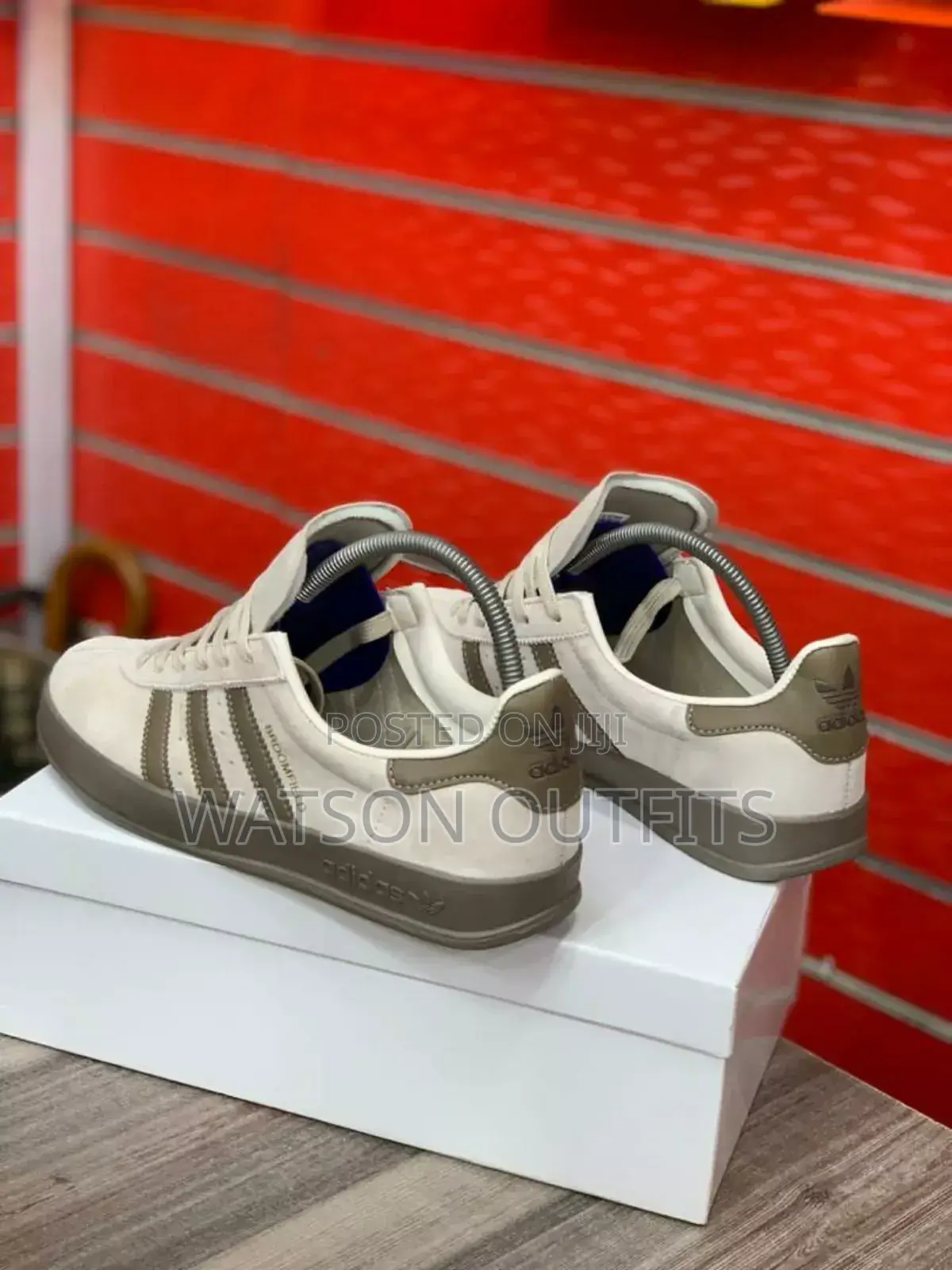 Adidas Broomfield Classic Raba