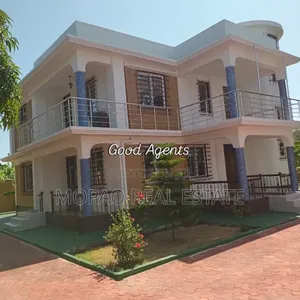 4bdrm Villa in Mo Real Estate, Mbezi Beach for rent