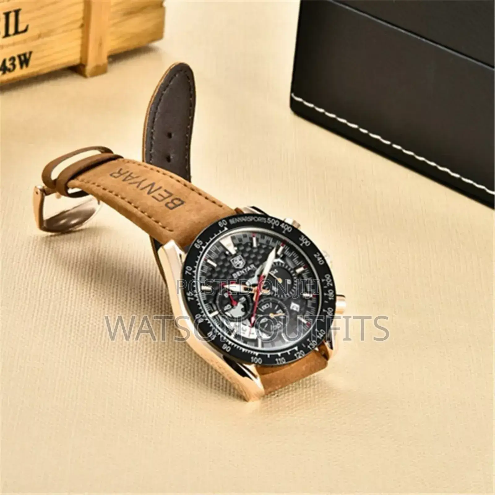 Round Benyar Watches Classic