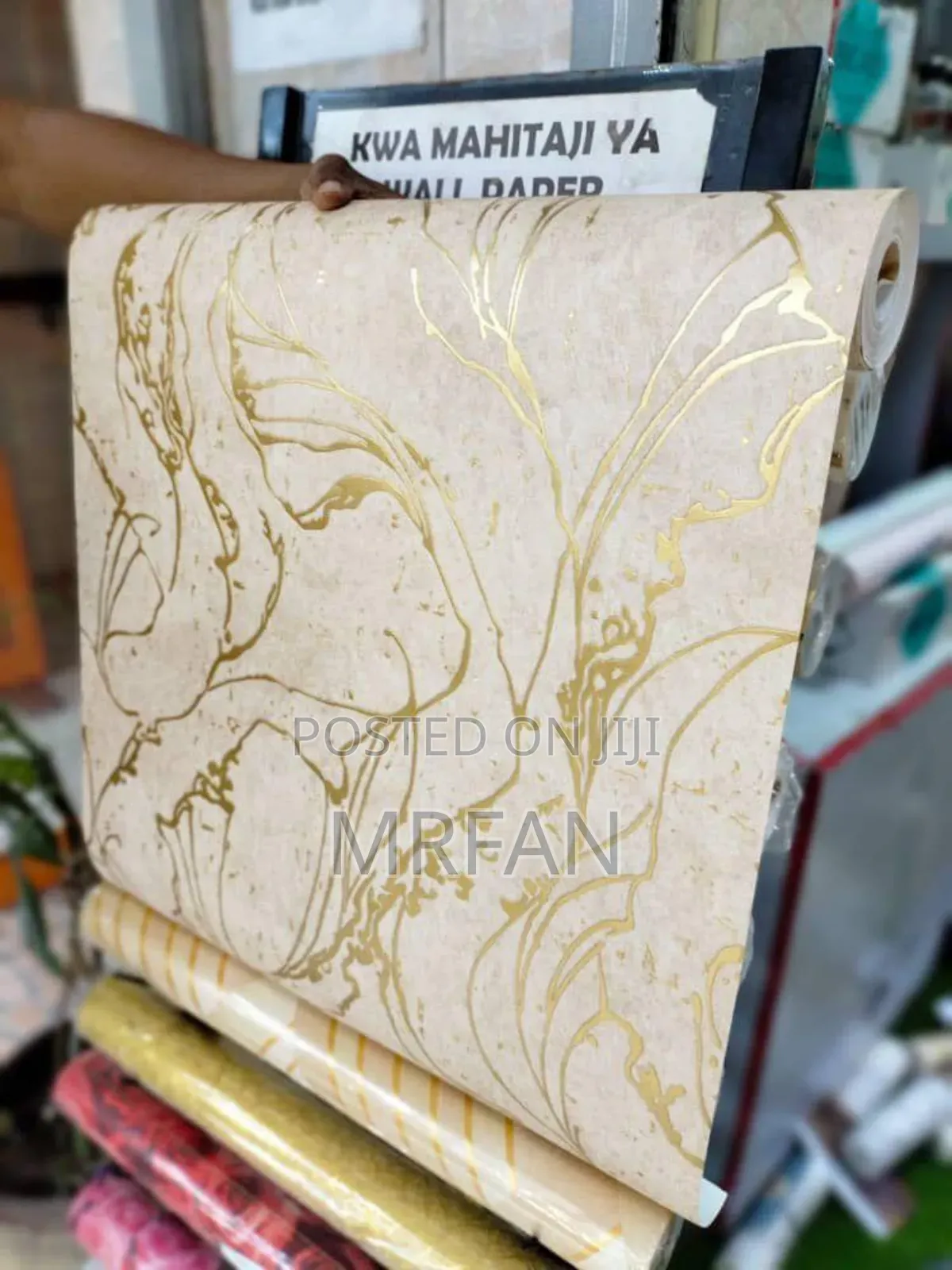 Wallpaper Mix With Gold and Waite