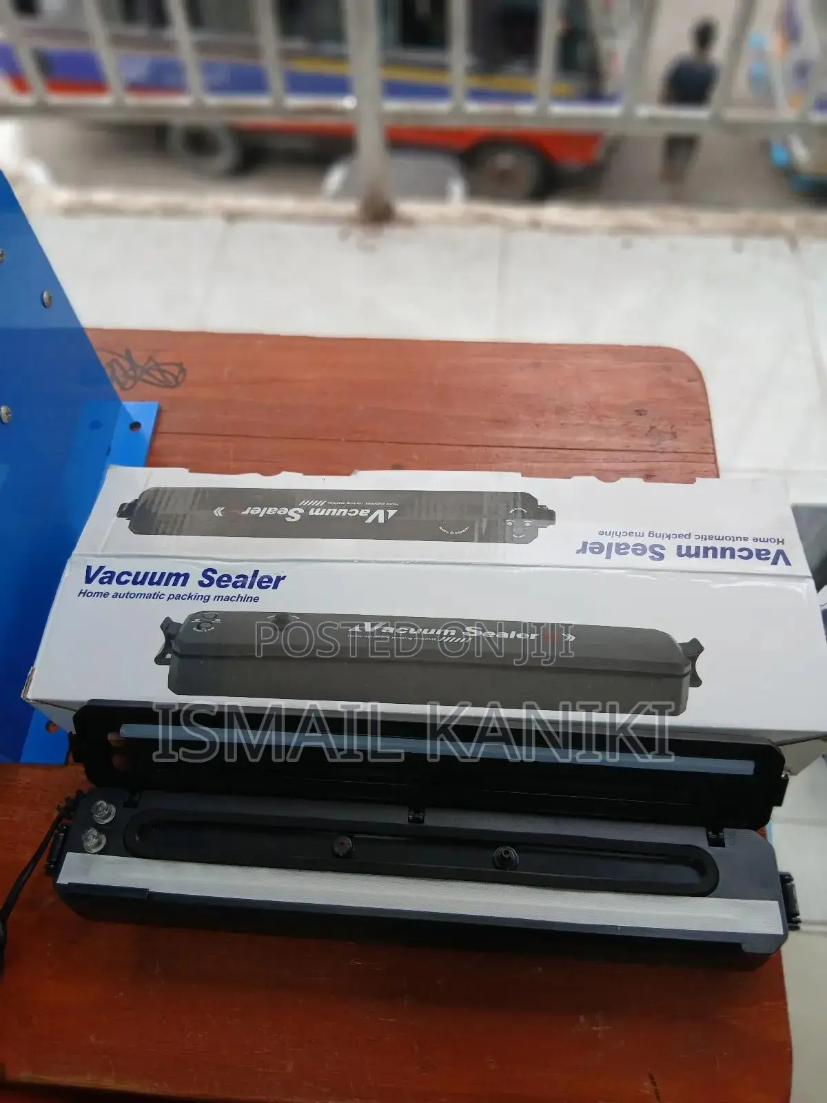 Vacuum Sealer Machine