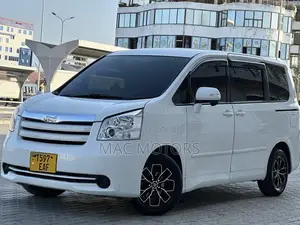 Toyota Noah 2008 White
