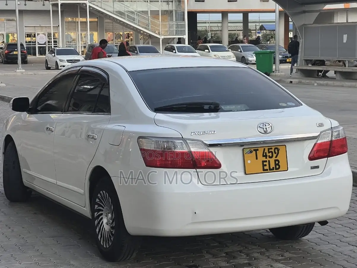 Toyota Premio 2.0 FWD 2009 White