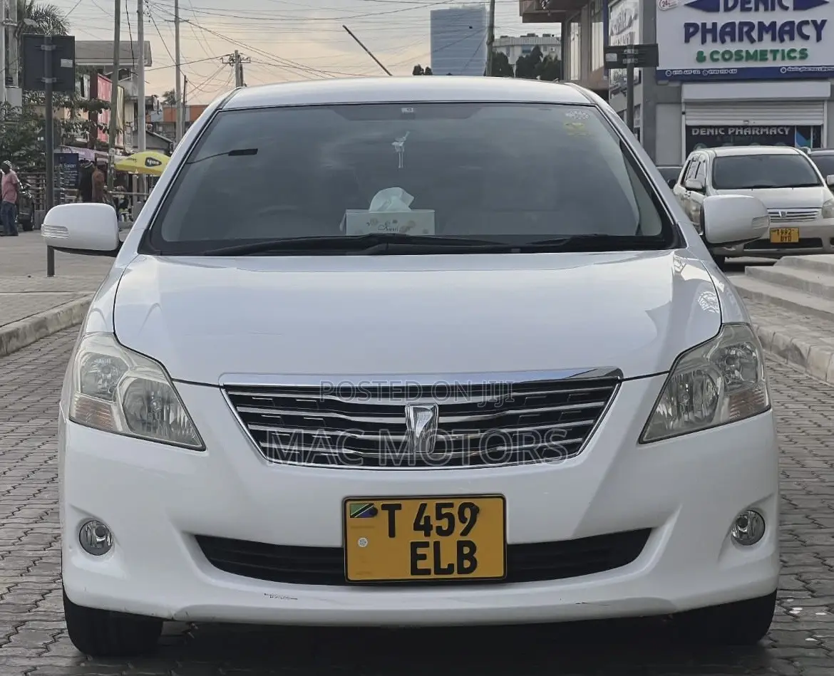 Toyota Premio 2.0 FWD 2009 White