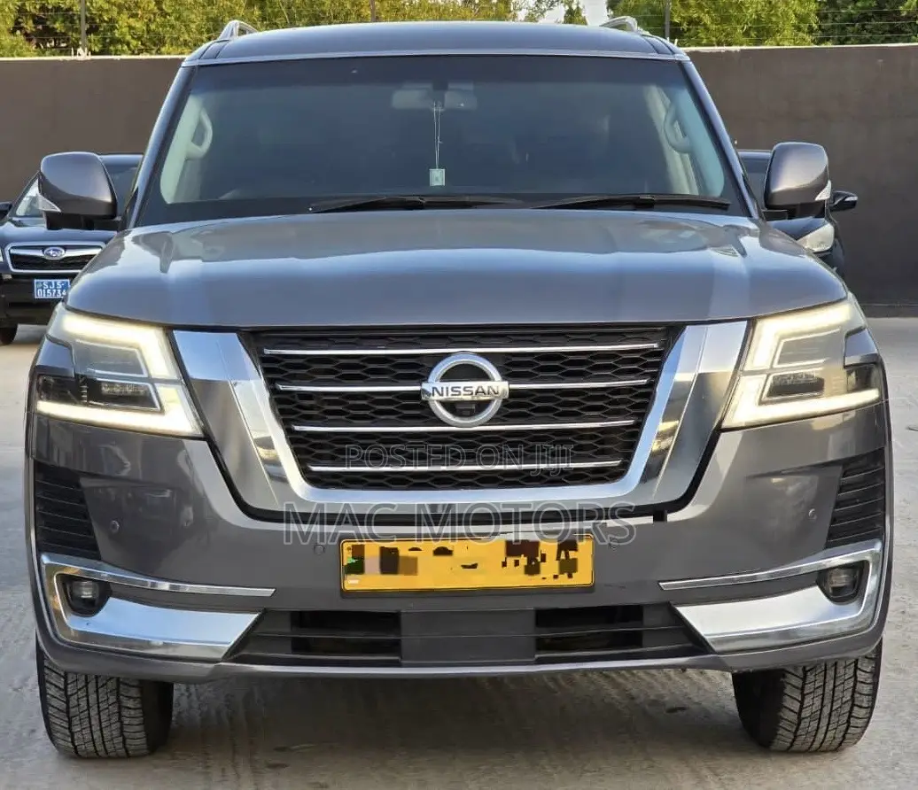Nissan Patrol 2018 Gray