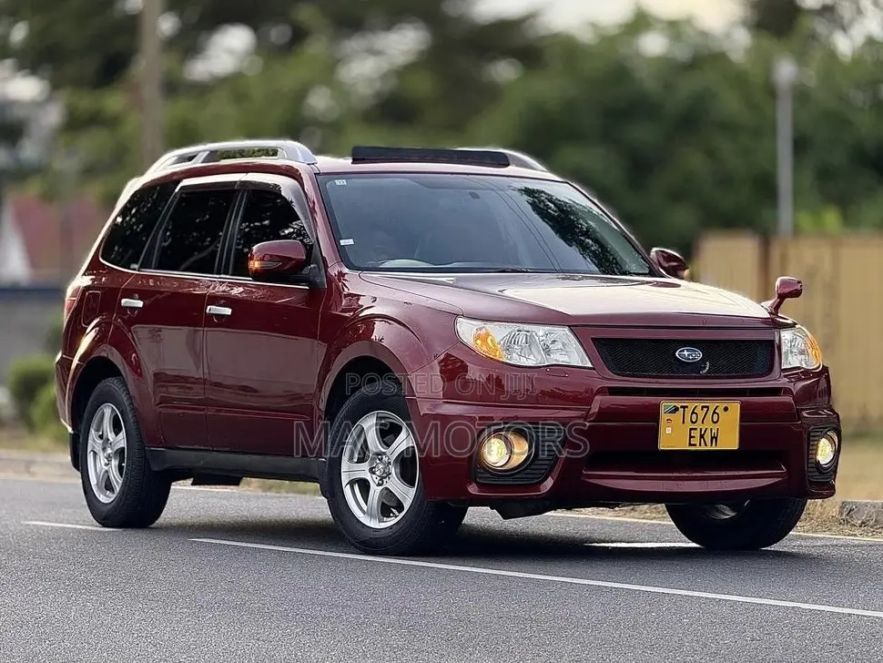 Subaru Forester 2011 Burgundy