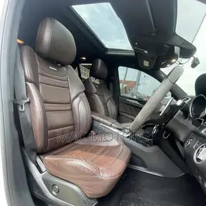 Mercedes-Benz M Class ML 63 AMG 2012 White