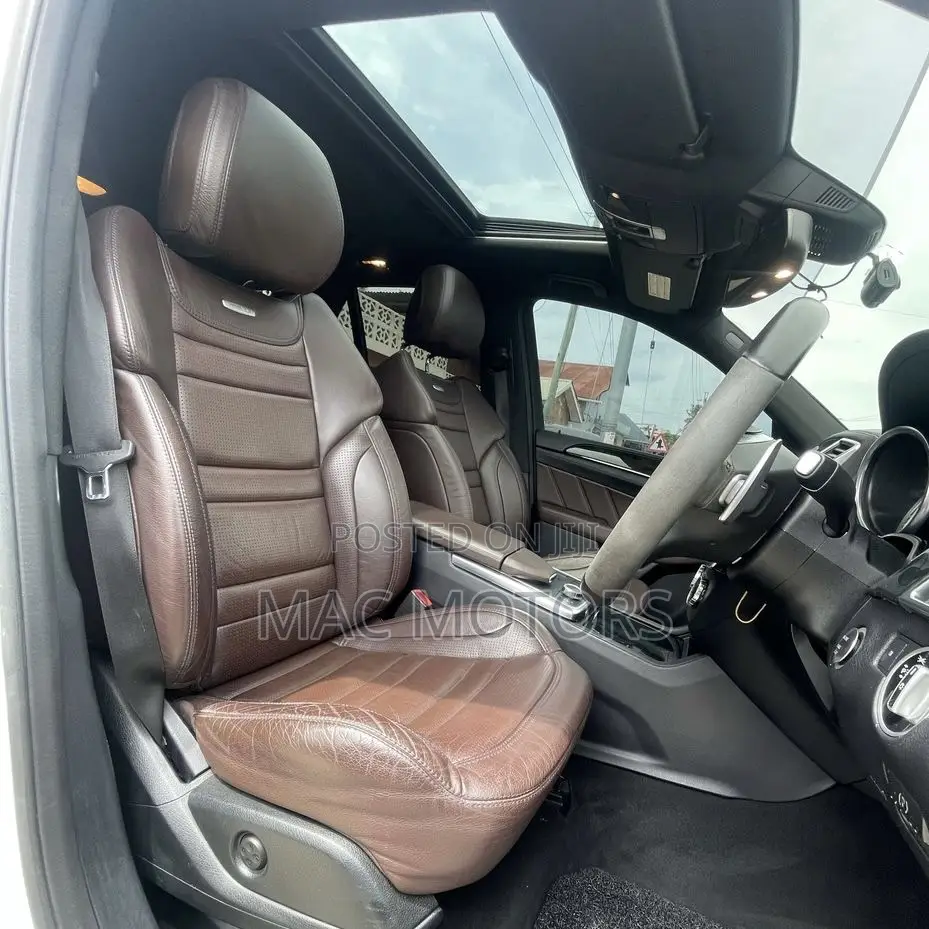 Mercedes-Benz M Class ML 63 AMG 2012 White