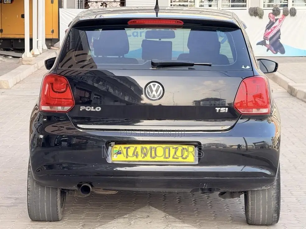 Volkswagen Polo 2010 Black