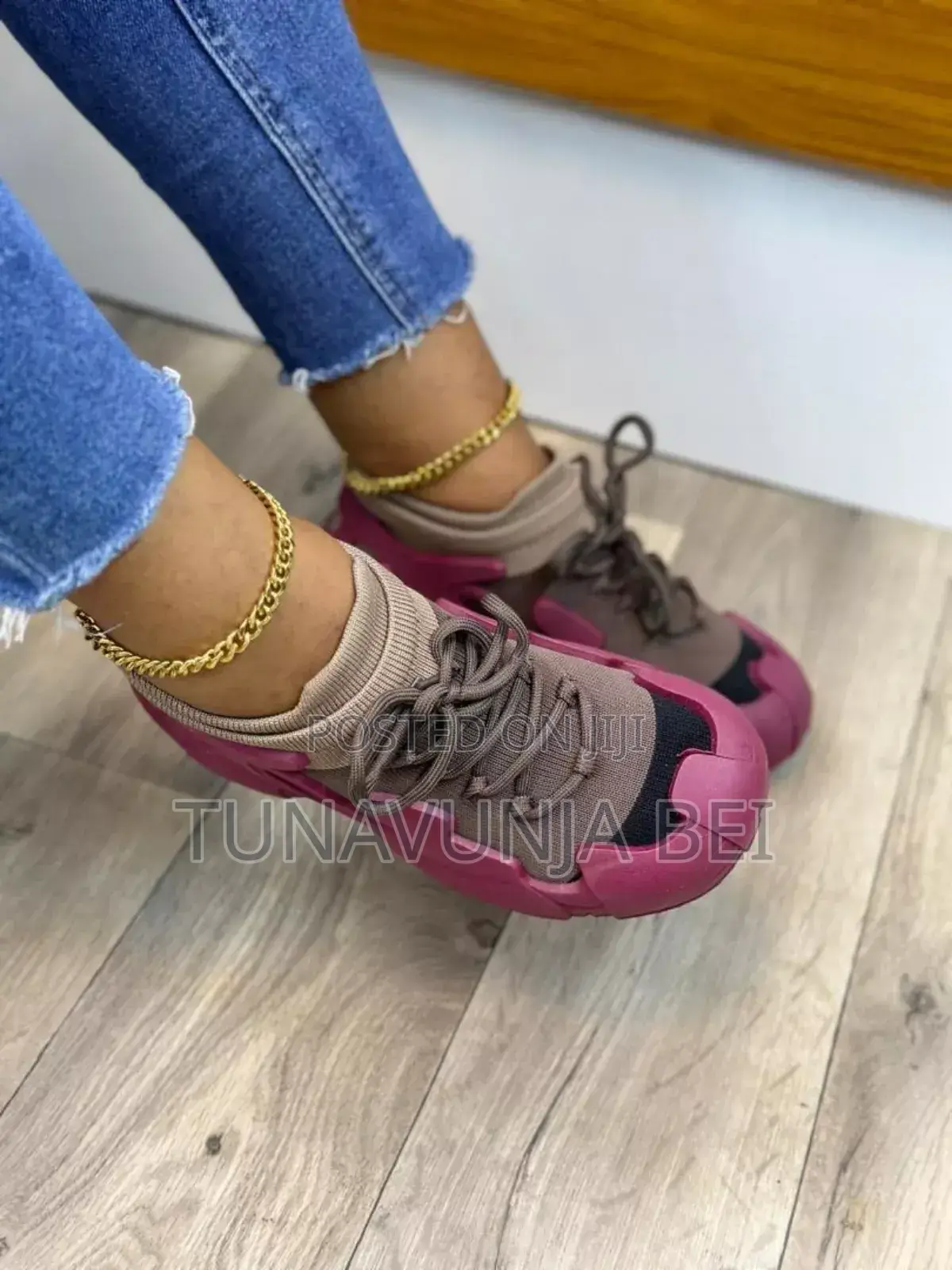Ladies Sneakers
