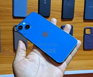 Apple iPhone 13 128 GB