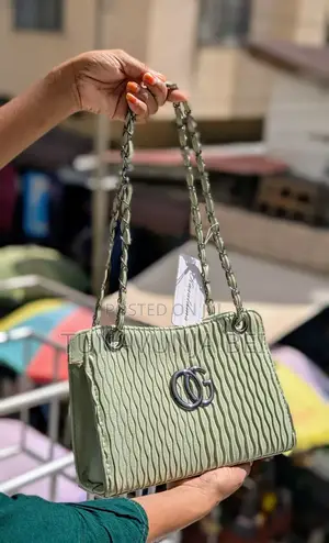 Bb Quality Pochi