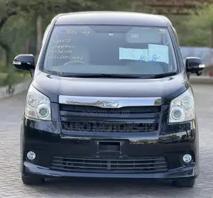 Toyota Noah 2008 Black
