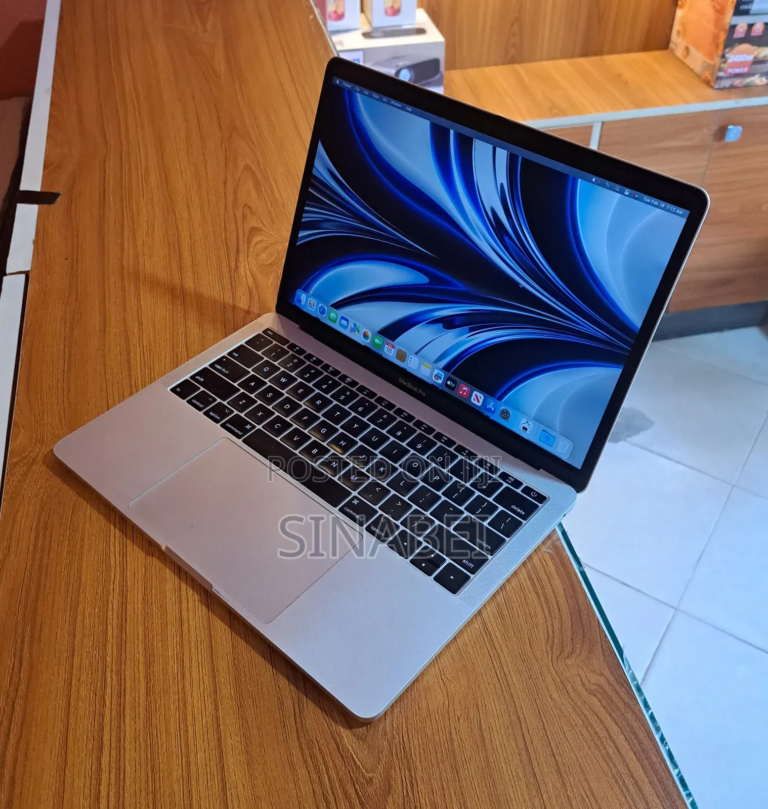 Laptop Apple MacBook Pro 2017 8GB Intel Core I5 SSD 256GB
