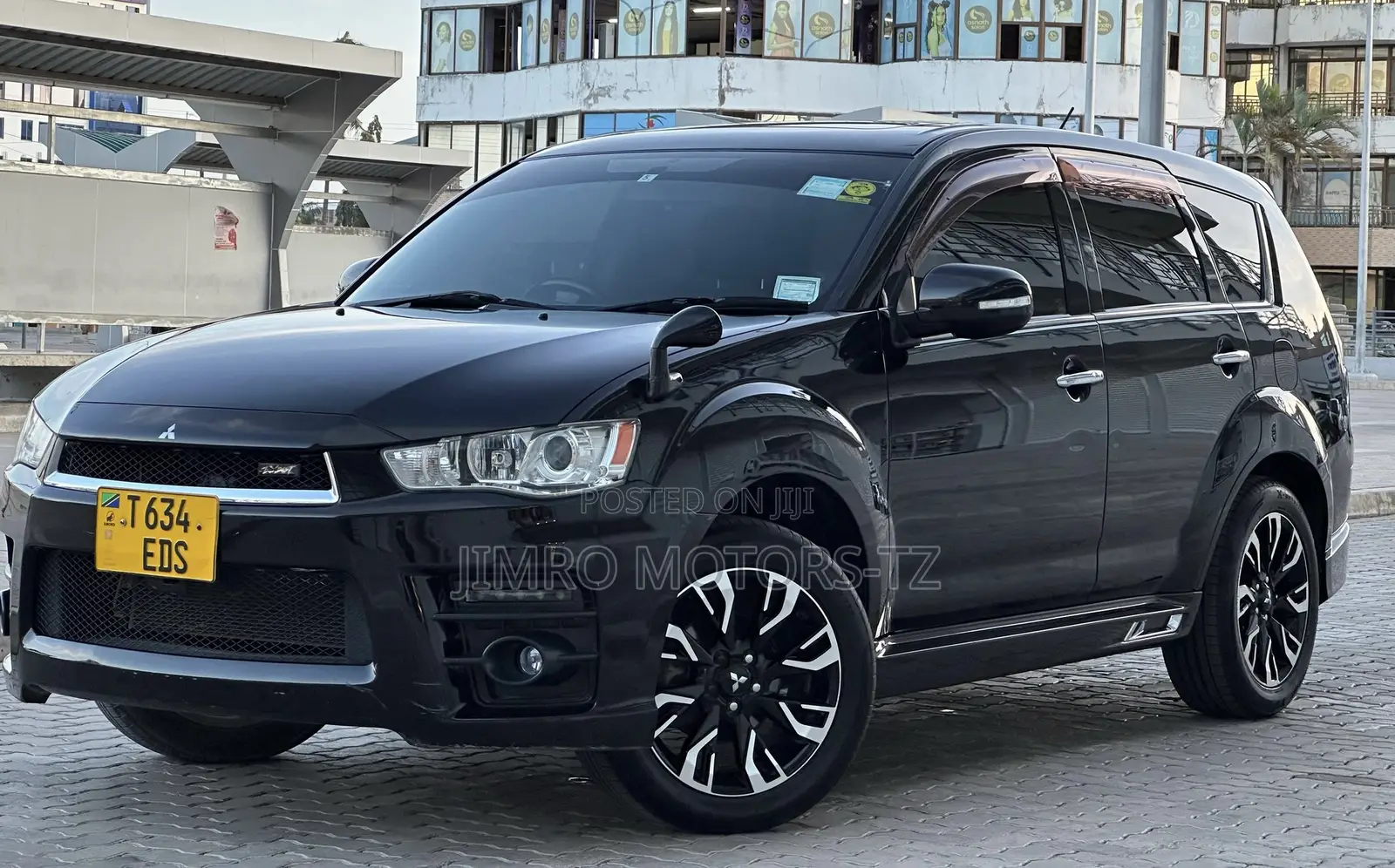 Mitsubishi Outlander 2010 Black