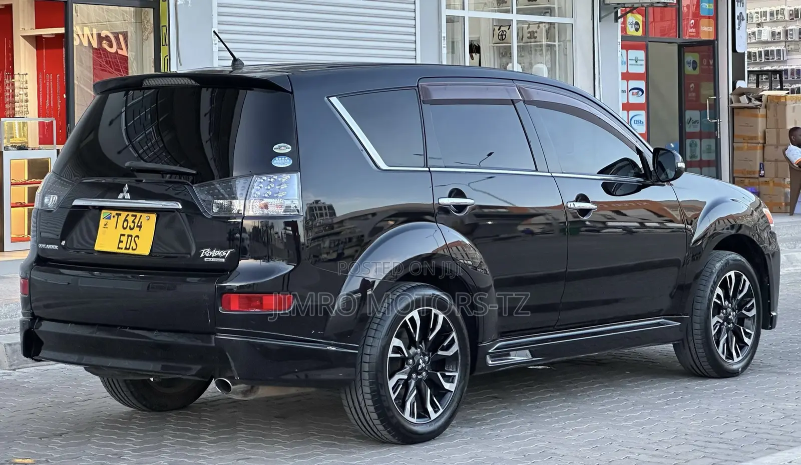 Mitsubishi Outlander 2010 Black