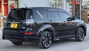 Mitsubishi Outlander 2010 Black