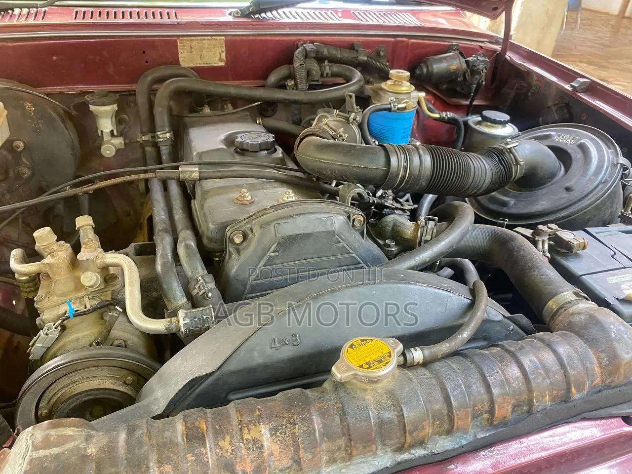 Toyota Hilux 1999 Red