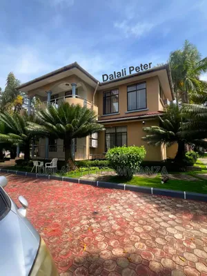 6bdrm House in Rock City, Ilemela for rent