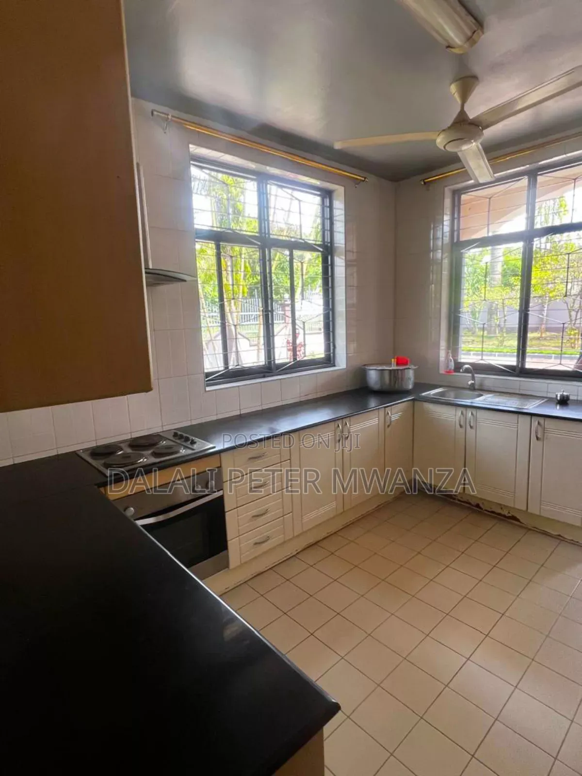 6bdrm House in Rock City, Ilemela for rent