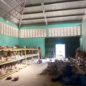 Godown Kwa Ajili Ya Kupanga
