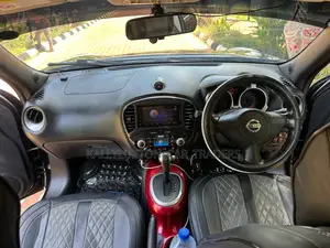 Nissan Juke 2012 Black