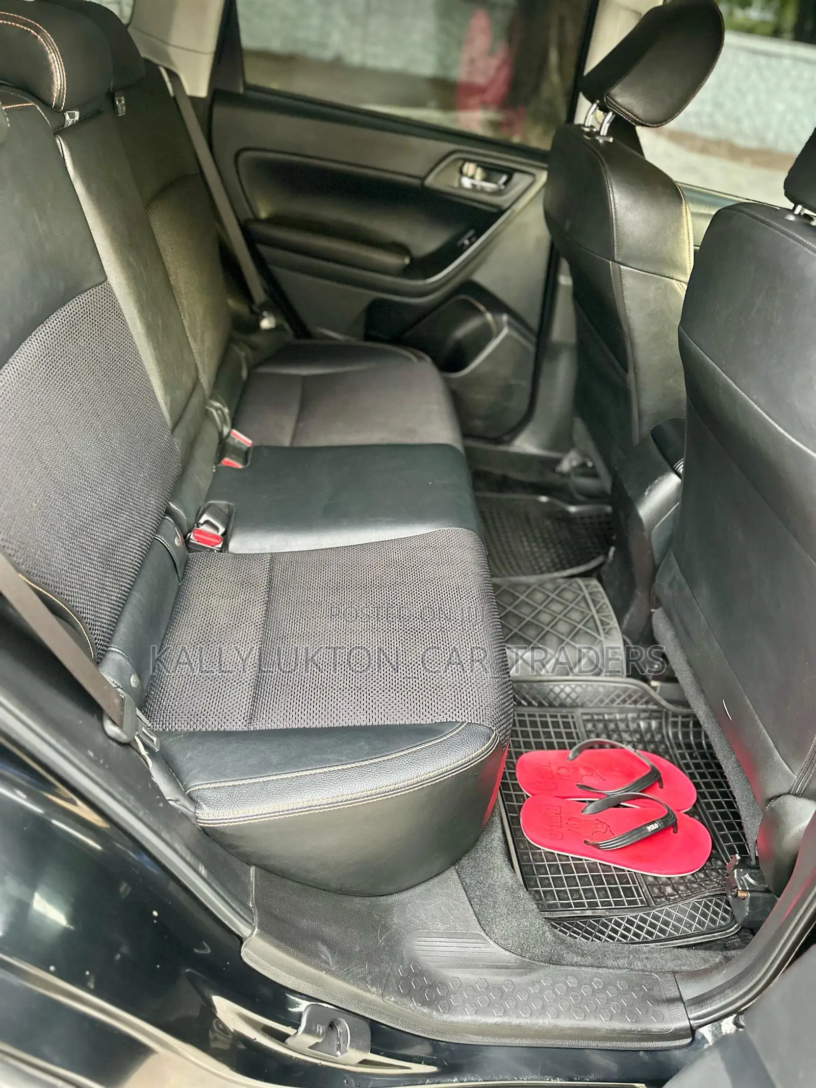 Subaru Forester 2014 Black