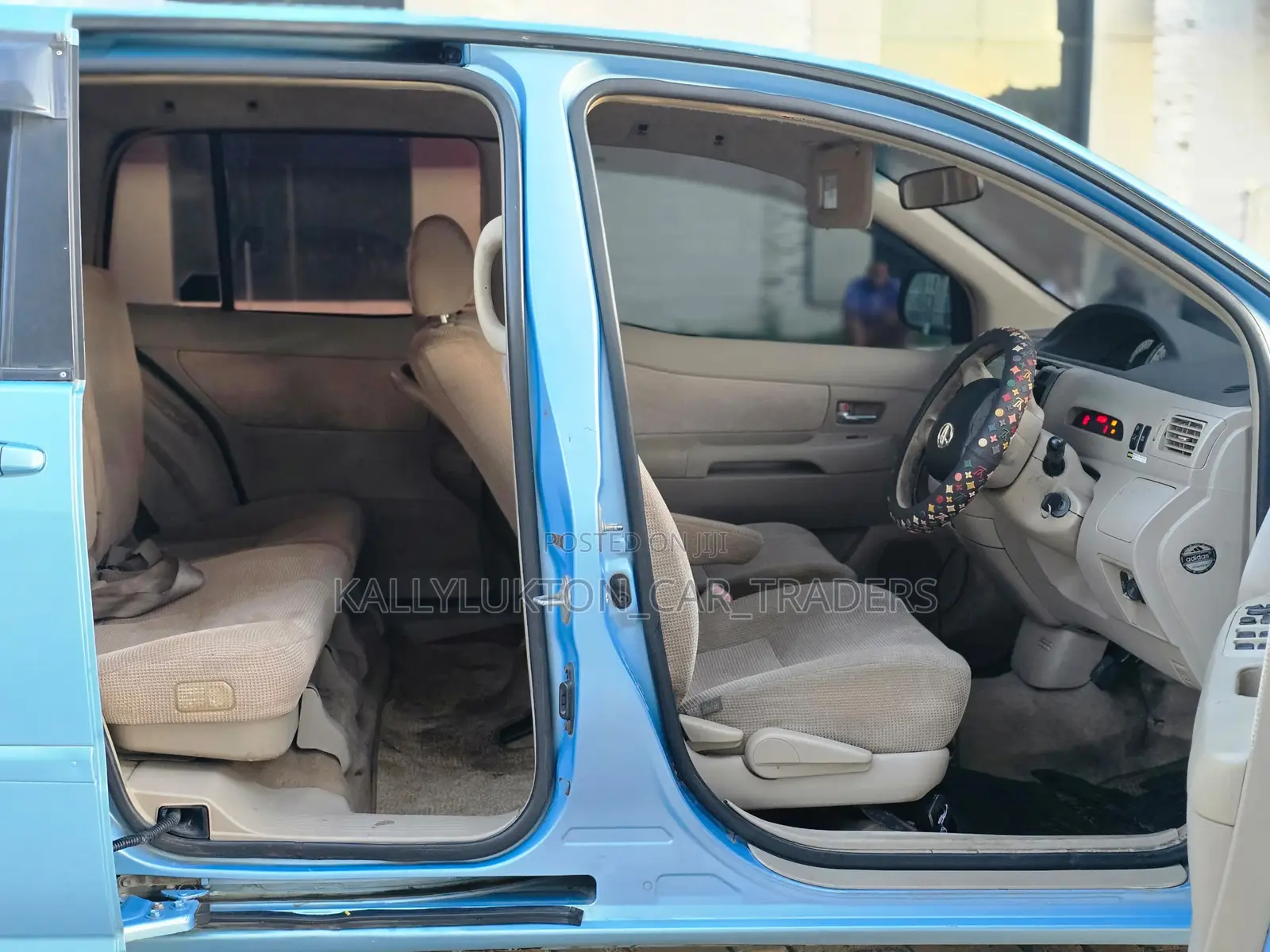 Toyota Raum 2005 Blue