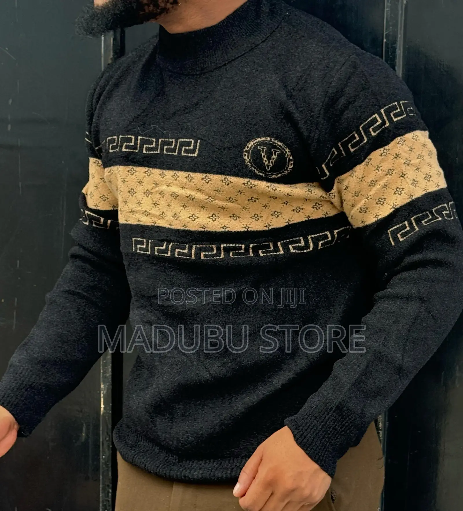 Unisex Round Neck Sweaters