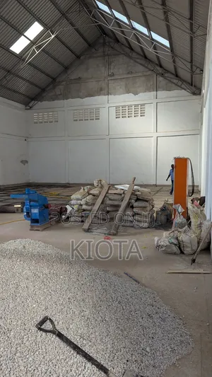 Warehouse Tabata Kifuru