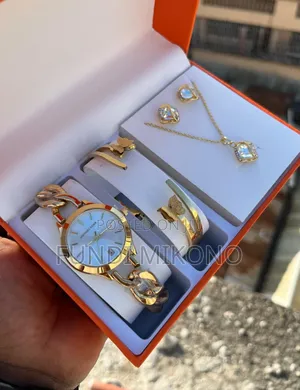 New Women's Watch Combo