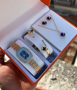 New Women's Watch Combo