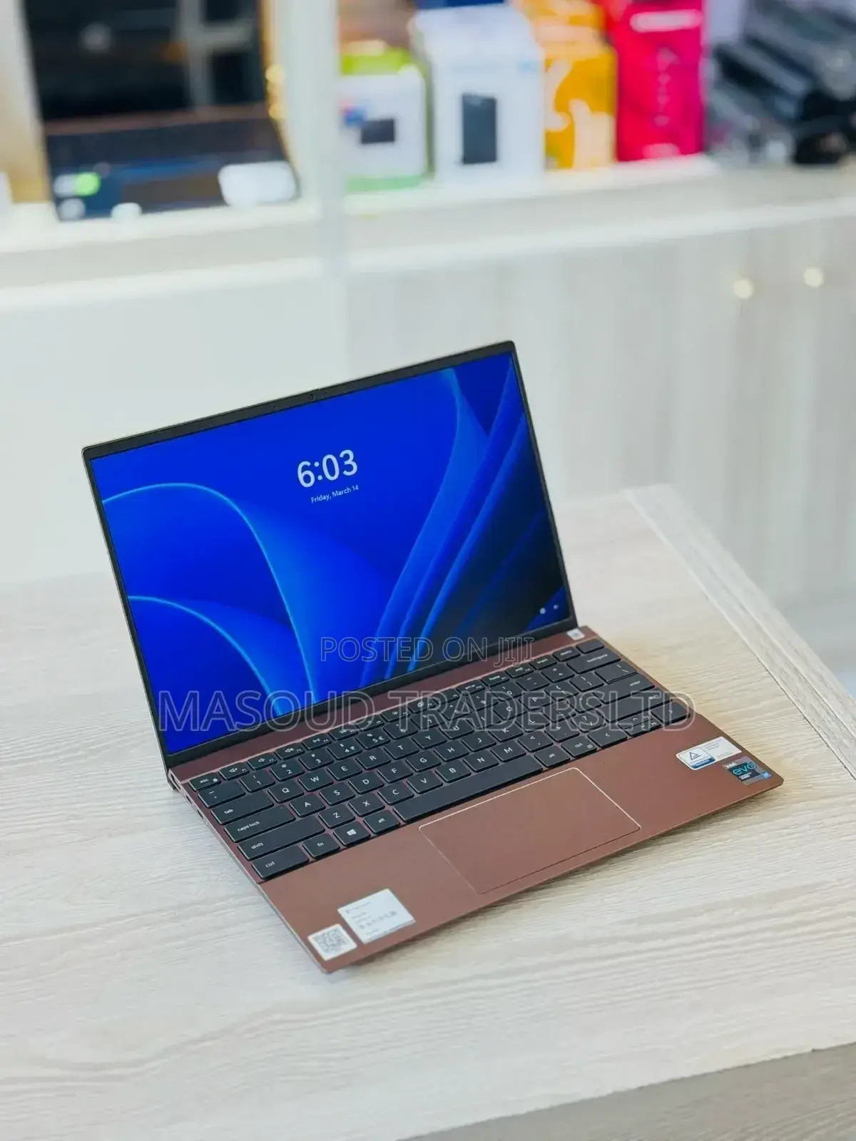New Laptop Dell Inspiron 13 5368 16GB Intel Core I7 SSD 512GB